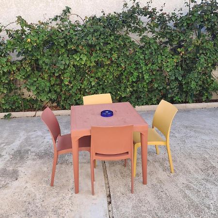 Appartement Avec Exterieur Et Parking Gratuit Perpignan Dış mekan fotoğraf