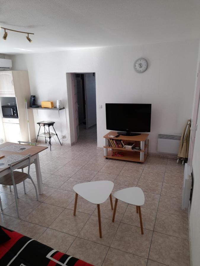 Appartement Avec Exterieur Et Parking Gratuit Perpignan Dış mekan fotoğraf